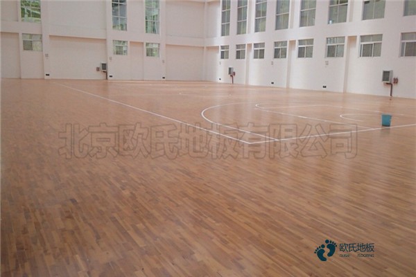 学校篮球场地地板节点图