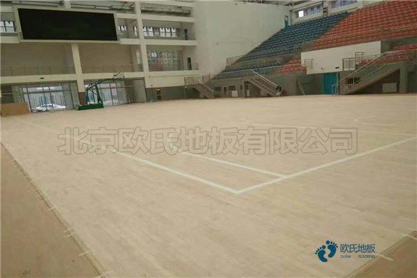 柞木体育篮球木地板价格一般多少钱一平方米