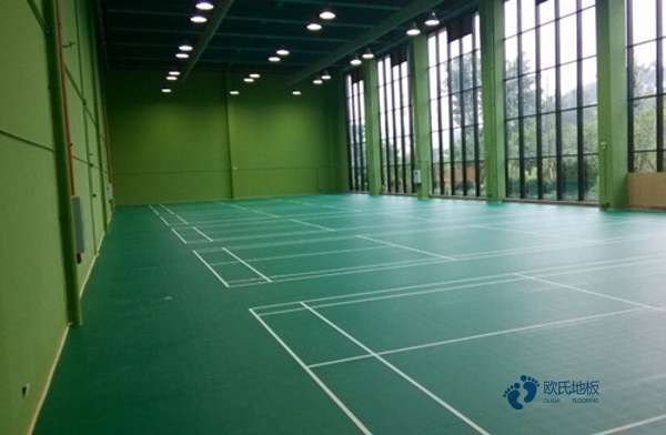 学校体育场地板施工工艺2